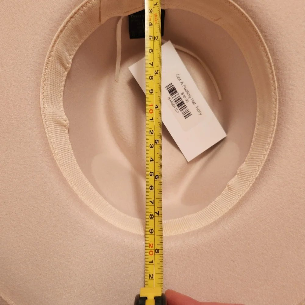 Wide Brim Felt Fedora Hat - Cream